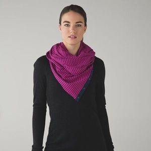 Lululemon Vinyasa Scarf